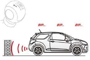 Pomoc przy parkowaniu tyłem Włączenie System składa się z czterech czujników odległości, zainstalowanych w tylnym zderzaku. System wykrywa przeszkody (ludzi, pojazdy, drzewa, barierki.