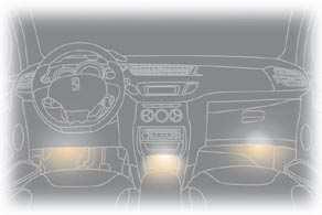 109 Widoczność Oświetlenie kameralne Delikatne oświetlenie kabiny zwiększa widoczność w pojeździe w przypadku słabego oświetlenia.