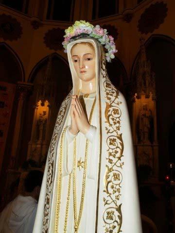 Ogłoszenia Parafialne 10 maja 2015 r. VI Niedziela Wielkanocna Jezus powiedział do swoich uczniów: Jak Mnie umiłował Ojciec, tak i Ja was umiłowałem. Wytrwajcie w miłości mojej!
