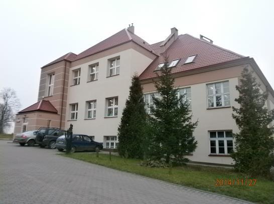 5. NA CO WYDAJEMY NAJWIĘCEJ PIENIĘDZY? OŚWIATA I WYCHOWANIE Od lat największą pozycję w budżecie gminy stanowią wydatki na oświatę oraz edukacyjną opiekę wychowawczą.