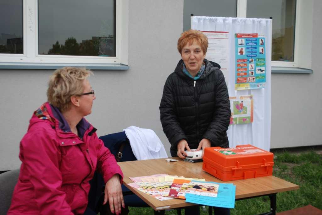 nieco wyższe), Naukę udzielania pierwszej pomocy przedmedycznej - RKO (u