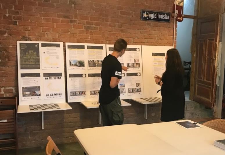 mieszkańcom. W opinii respondentów lepiej gdyby ulica była zamykana tylko w weekendy, szczególnie, że program Otwartej Ząbkowskiej pokazuje, że nie są tam organizowane wydarzenia codziennie.