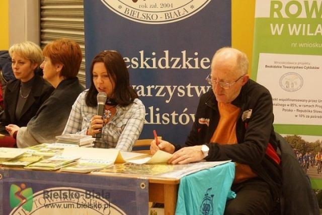 Drugiej edycji Pikniku Organizacji Pozarządowych towarzyszyły m.in. pokazy, gry, zabawy edukacyjne, konkursy dla dzieci i młodzieży.