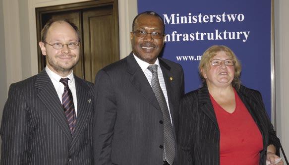 mnianej organizacji międzynarodowej, która jest licencjonowanym krótkofalowcem!