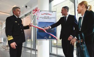 Nowe oblicze biblioteki Po czterech latach budowy nowego gmachu Biblioteki Głównej AMW, w 2012 roku księgozbiór rozlokowano w nowej przestrzeni, a za Nowoczesne, multimedialne audytorium jest dumą
