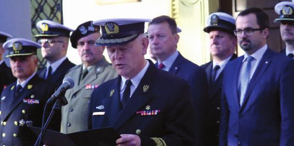 Plan przeniesienia siedziby Inspektoratu Marynarki Wojennej do Gdyni Minister Obrony Narodowej Mariusz Błaszczak zapowiedział podczas czerwcowego Święta Marynarki Wojennej, w trakcie uroczystości