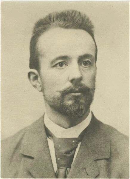 Aurel Stodola A. Stodola ur. w 1859 r. a Słowacji, początkowo studiował w Budapeszcie, a w latach 1878-1881 a Politechice (ETH) w Zurichu, której profesorem został w 189 r.