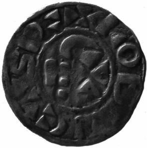 ); Słowiańszczyzna Zachodnia, denar naśladowczy, 1. połowa XI w. 10 : Av.: +..., w perełkowej obwódce wąski krzyż kawalerski. Rv.:...ML.
