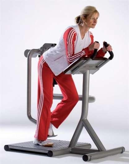 1. Nazwa środka technicznego 2. Wytwórca Proxowell 3. Model, typ Hip extender left 4. Rok produkcji 2014 5. Nr seryjny 910400 Urządzenie do wykonywania nachylenia boczne ze skrętem w lewo 6.