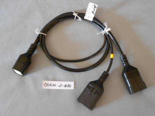 Jakość dla profesjonalistów 49 8.8 Kabel splitter (nr art.: 00410-2-010) Rys.