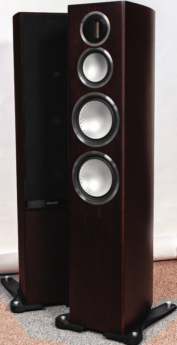 HIGH-END Zespoły głośnikowe 16 000 17 500 zł TEST Monitor Audio GOLD 300 Niegdyś najlepsza seria głośnikowa firmy Monitor Audio nazywała się właśnie Gold, a poniżej były Silver i Bronze.