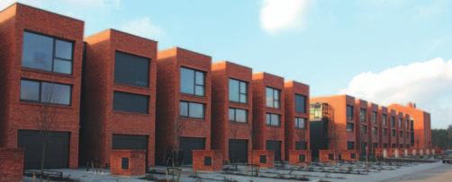Ryc. 13. Zabudowa jednorodzinna apartamenty w zabudowie zwartej. Fotografia z archiwum A.