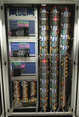 Cisco, HP, Siemens, Moxa, Advantech, Harting, Hirshman, Eaton, APC, Adder, Aten), który doskonale sprawdza się w instalacjach przemysłowych, w tym w systemach automatyki procesów wytwórczych