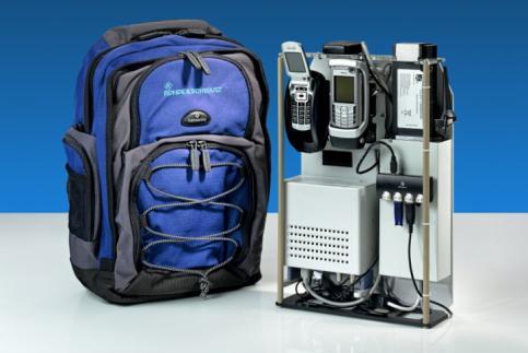 Rysunek 12 TETRA Air Interface Drive Test Solution, Backpack System for R&S TSMW - Rohde&Schwarz Rysunek 13 Gemini TETRA network performance measurement tool hand-held option - Radio Systems