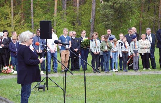 Szanowna Raja, mandyr i cełe Romane Związkostyr Szczecinkostyr kamav dziesa te parykireł Starostake dre Powiato Kolsko i Dyrektorkake dre Muzeum Martyrologii dre Żabikowo-Luboń gospodarzenge da śteto