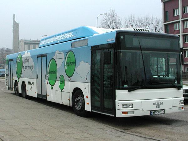 Przeprowadzenie przez Spółkę testów eksploatacyjnych autobusów zasilanych CNG
