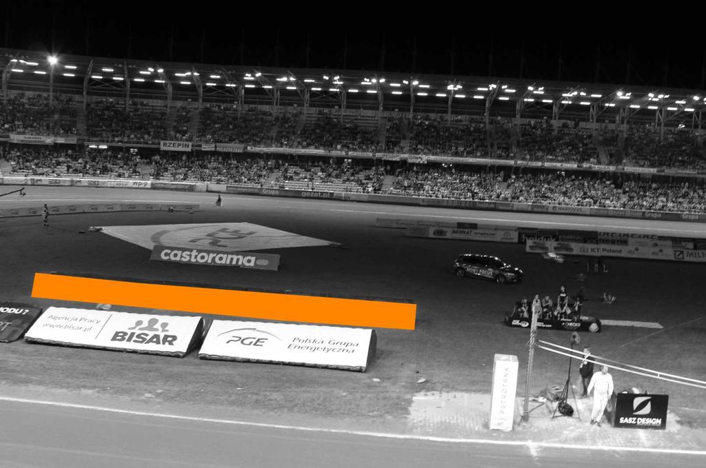 ŚWIADCZENIA DODATKOWE REKLAMA NA MURAWIE - BANDY LED Możliwość umieszczenia reklamy Sponsora na bandach led 36mb - spot 8sek.