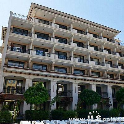 BASEN TYLKO 850 M OD PLAŻY I MORZA ZA JEDYNE 15.800 EUR!