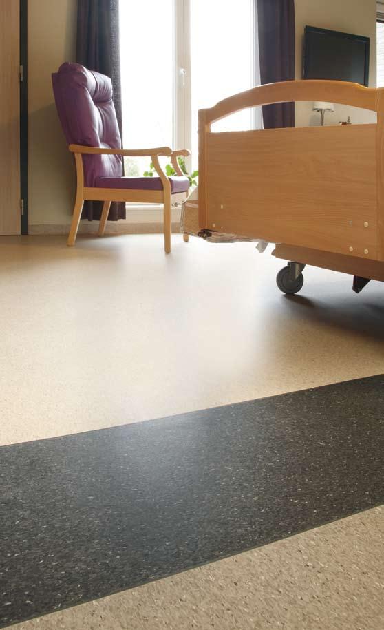 Dane techniczne Norma Safetred Aqua Safetred Excellence Naturals/Wood Safetred Spectrum Safetred Universal Plus Safetred Universal Aquarelle Wall HFS Wallgard Klasa użytkowa EN 685 komercyjne