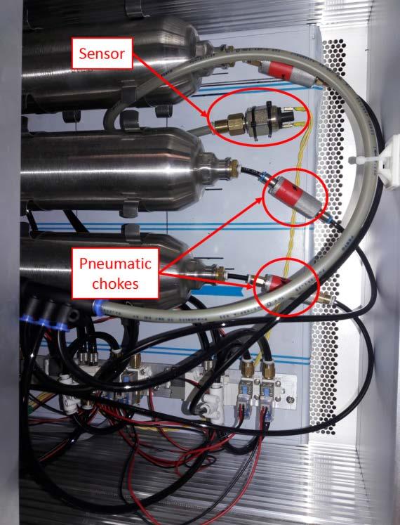 Zadanie to wykonano poprzez zaprojektowanie oraz zaimplementowanie odpowiedniego układu elektronicznego (rys.1.1.8 numer 1).