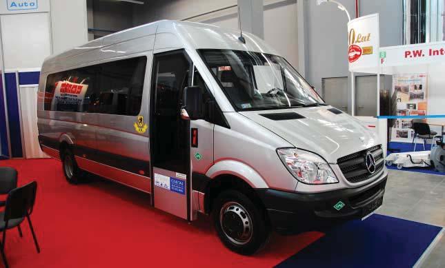 Minibus CMS-Auto na bazie Mercedesa Sprintera zbudowany dla KM Szczecinek Autobus klasy kombi Autosan A1212C Eurolider Najpopularniejszy autobus turystyczny w Polsce Mercedes-Benz Tourismo.