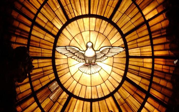Duch Święty w Kościele Jaka jest rola Ducha Świętego w życiu Kościoła?