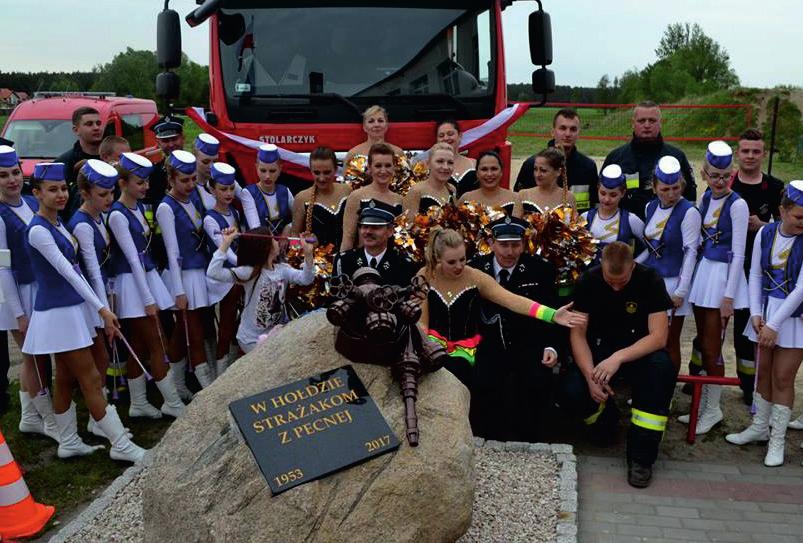 Można by jeszcze wiele pisać o naszym królu puszczy, ale musimy zostawić nieco miejsca dla poddanych innych mieszkańców Wielkopolskiego Parku Narodowego, o których w kolejnych artykułach. dr inż.