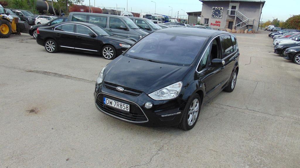 Opinia techniczna numer: z dnia: Rzeczoznawca : Sebastian Kurmanowski upr. AutoConsult.1234 RS001444 Zleceniodawca:BNP PARIBAS LEASING SERVICES SP. Z O.O Adres: SUWAK 3, 02-676 WARSZAWA Zlec.