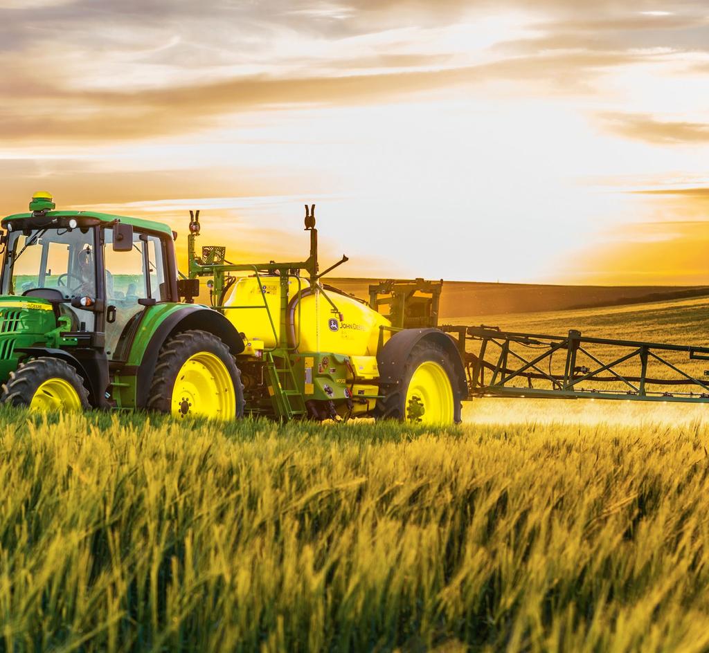 17 AutoQuad Plus i AutoQuad Plus Ecoshift Wszystkie zalety przekładni PowrQuad Plus oraz wygodniejsza automatyczna zmiana przełożeń. Dostępne są wersje 20/20 i 24/24.