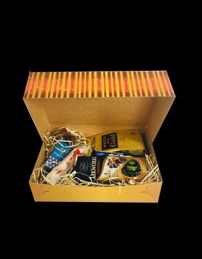 nr PD01 1. Bałtyk Likworki Gdańskie, likworki o smaku brandy, żubrówki, żurawinówki w czekoladzie 180g, 2. Woseba Kawa Mocca Fix Gold 250g, 3.
