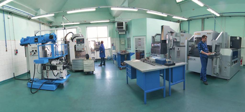 regenerację narzędzi; frezarka konwencjonalna o stole x ; produkcję narzędzi do badań naukowych; frezarka konwencjonalna o stole x ; projektowanie CAD/CAM oraz doradztwo techniczne.