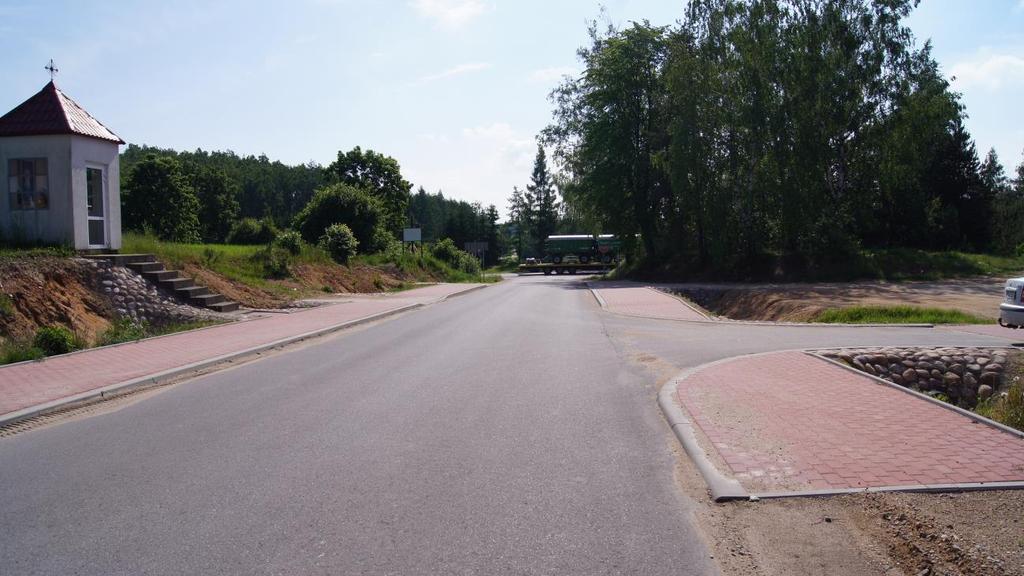 Wartość robót brutto: 7 449 016,11zł Powiat Sokólski: 1 371 995,59zł Wkład finansowy Gminy Sokółka: 1 233 005,00zł Wkład finansowy Gminy Janów: 1 233 005,00zł Dotacja