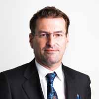 RAPORT FINANSOWY 2015 WARIMPEX 13 William Henry Marie de Gelsey Rok urodzenia: 1921 w dniu 31 maja 2007 Członek Board of Directors w Gedeon Richter Ltd, Budapeszt Harald Wengust Przewodniczący