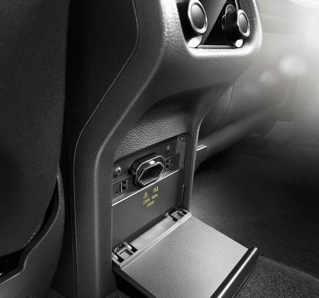 dotykowy, Radio z odtwarzaczem CD/MP3/WMA Złącze USB, SD, Aux-in, 4 głośniki Bluetooth (strumieniowe przesyłanie muzyki i prowadzenie rozmów telefonicznych), Media System Plus: 6,3-calowy kolorowy