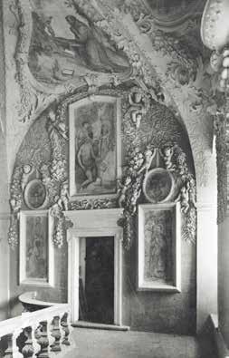Rzeźba figuralna 168. Brzeżany, kościół zamkowy, dekoracja empory w przęśle chórowym, stan przed r. 1939 169.