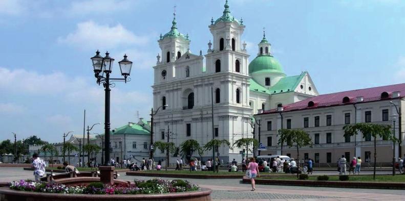 Żeromskim - pracownia pisarza, Wojciechów Szlak żelaza zwiedzanie Muzeum Kowalstwa oraz wizyta w kużni z pokazem kucia, Lublin Stare Miasto ze Wzgórzem Zamkowym Cena obejmuje: transport autokarem,