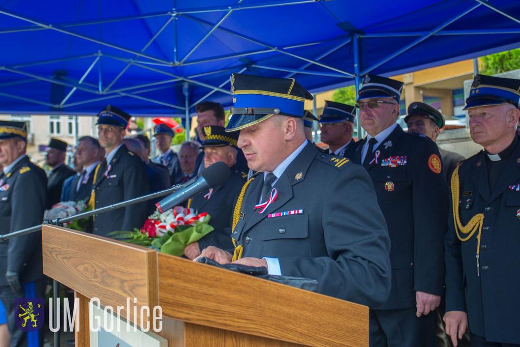 2. Rozkazem Personalnym Nr 249/kadr/18 z dnia 25 kwietnia 2018 roku Minister Spraw Wewnętrznych i Administracji z dniem 4 maja 2018 roku nadał stopień: młodszy kapitan: asp. Michał PYZIK 3.