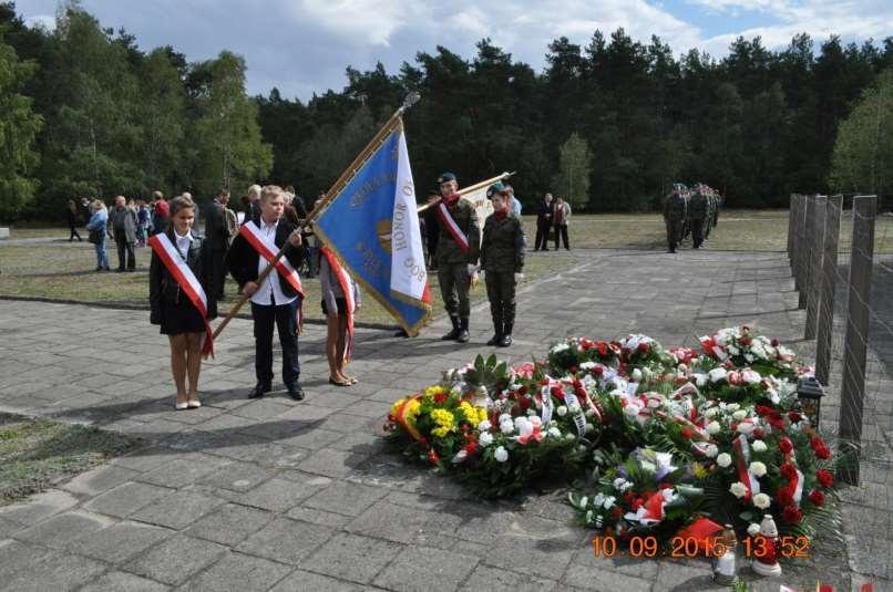 Uroczystości w byłym obozie