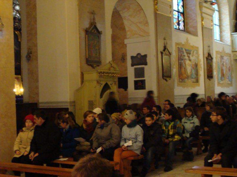 Rejonowy Dzień Wspólnoty - Andrychów 15 grudnia 2012 roku w parafii pw. św. Macieja w Andrychowie odbył się Adwentowy Dzień Skupienia Ruchu Światło-Życie rejonu Andrychowsko-Kęckiego.