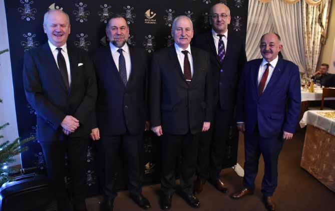WYDARZENIA Z REGIONU 15-lecie współpracy Warmii i Mazur z Ukrainą W dniu 14 grudnia br.