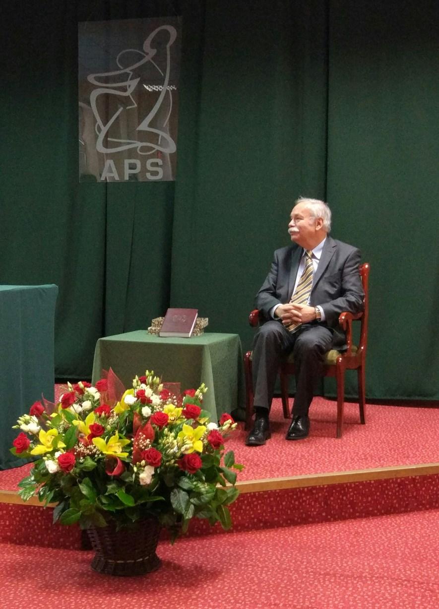 AKTUALNOŚCI Jubileusz Profesora Stefana M. Kwiatkowskiego 26 stycznia 2018 w Akademii Pedagogiki Specjalnej im. Marii Grzegorzewskiej w Warszawie odbyła się uroczystość z okazji 70.