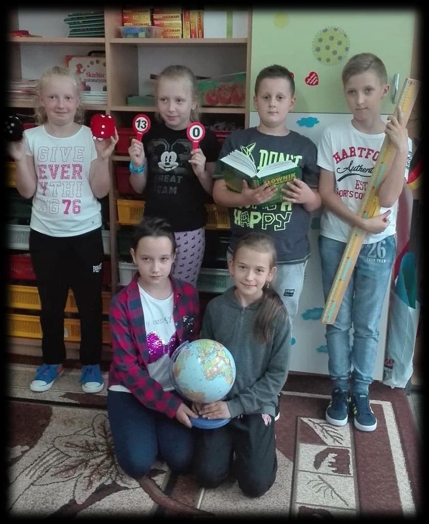UCZNIOWIE OSIĄGAJĄCY NAJLEPSZE WYNIKI W NAUCE 2A wychowawca: Barbara Pytlowany