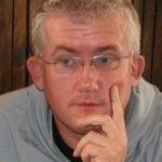 Dlatego tak ważne jest zadanie sobie pytania, co jest dla Ciebie ważne? Za czym w życiu podążasz? Czy są to pieniądze, uznanie innych, kariera zawodowa? A może Bóg i rodzina?