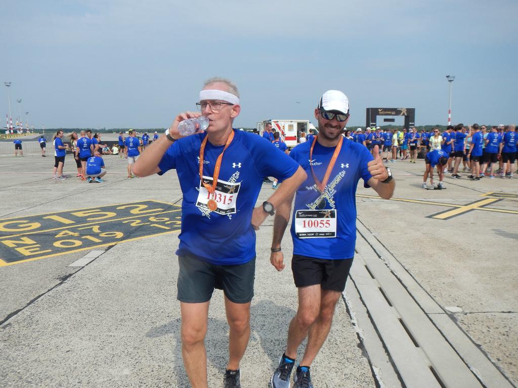 I po balu panno Lalu, wracamy do terminalu. Tam zabawa oczywiście trwała dalej.