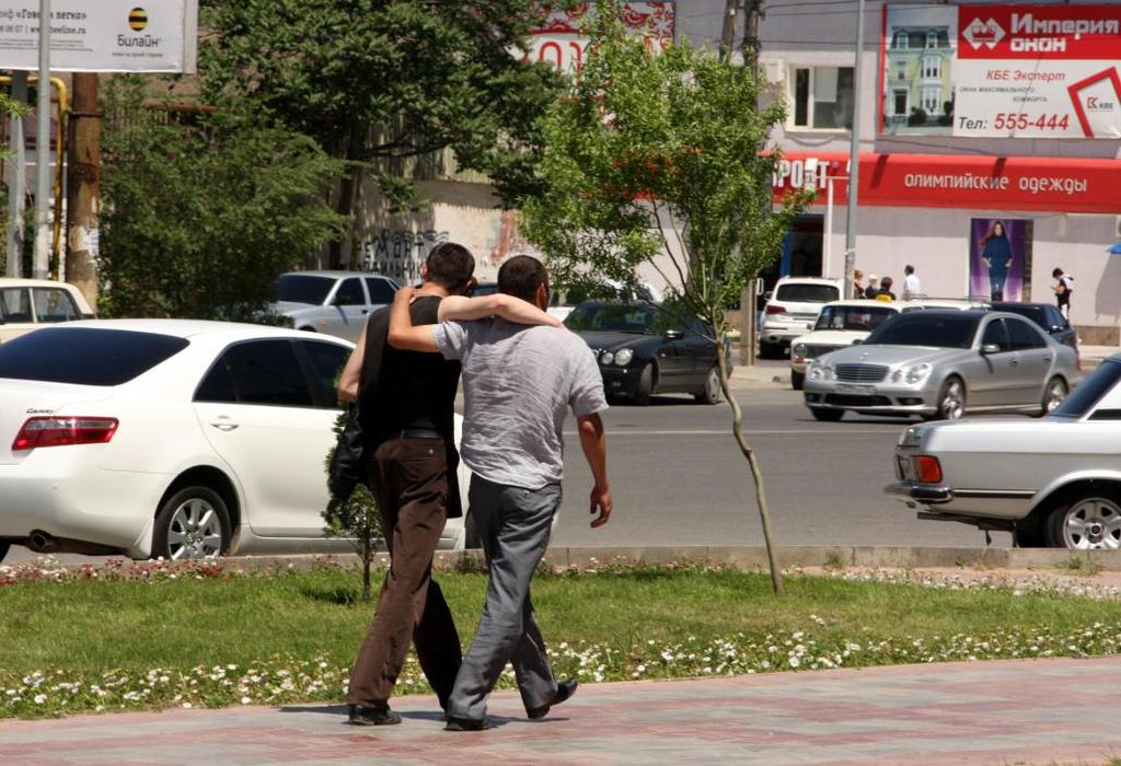DAGESTAN INFORMACJE PODSTAWOWE Dagestan jest największą i najbardziej zaludnioną (2.7 mln) 5 republiką na Kaukazie Północnym.