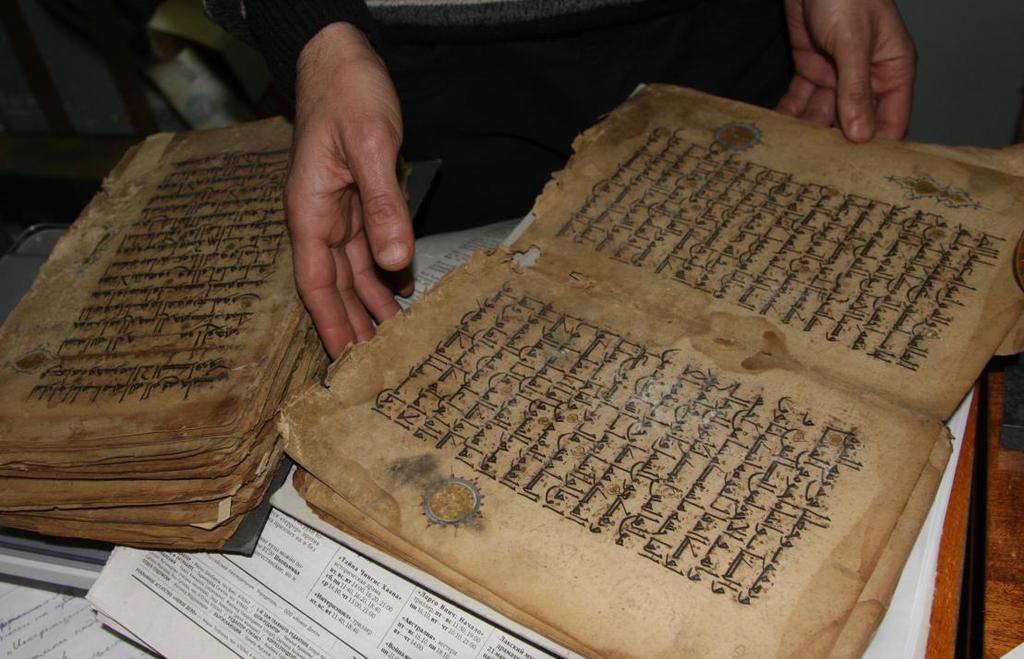 PRAWO FEDERALNE, ZWYCZAJOWE I RELIGIJNE W ŻYCIU CODZIENNYM Prawa: zwyczajowe, religijne i federalne przeplatają się w życiu publicznym w Dagestanie, Czeczenii i Inguszetii.