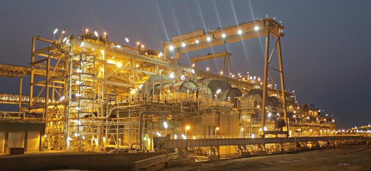 energii Zmniejszanie wpływu na rodowisko Rozwiązanie z wykorzystaniem mikrosieci Ni sze koszty operacyjne