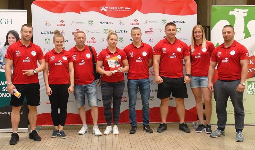 29 Uniwersjada 20-25 sierpnia 2017 Tajpej, Tajwan ( 4 zawodników ) Kat. Zawodnik Waga Ur. Klub 2-bój Rw. Po. Miejsce Pkt 69 Szymon Rotnicki 68,95 96 AZS-AJD Częstoch.