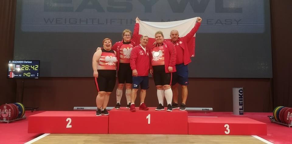 Rekord Polski U 23 ( Mistrzostwa Europy U 20 ) 20 października 2017 Durres, Albania ( 4 rekordy ) 90 Rwanie 96 +3 Kinga Kaczmarczyk 83,20 97 Tytan Oława 90 Podrzut 121 +5 Kinga Kaczmarczyk 83,20 97