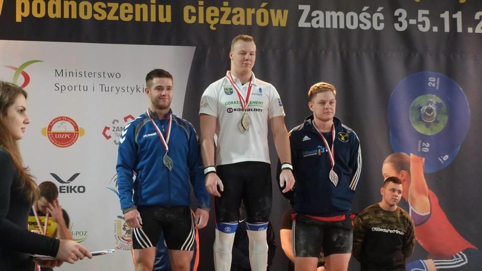 Rekord Polski U 20 ( Mistrzostwa Polski Elite ) 4 listopada 2017 Zamość ( 1 rekord ) 90 Podrzut 122 +1 Kinga Kaczmarczyk 83,90 97 Tytan Oława Rekord Polski U 23 ( Mistrzostwa Polski Elite ) 4